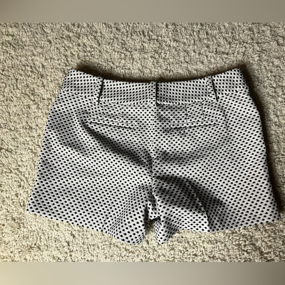 Women's Ann Taylor Petite Black and White Polka Dot Shorts - Picture 5 of 7